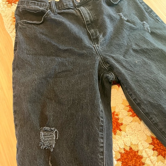 Universal Thread Jeans - Picture 5 of 6